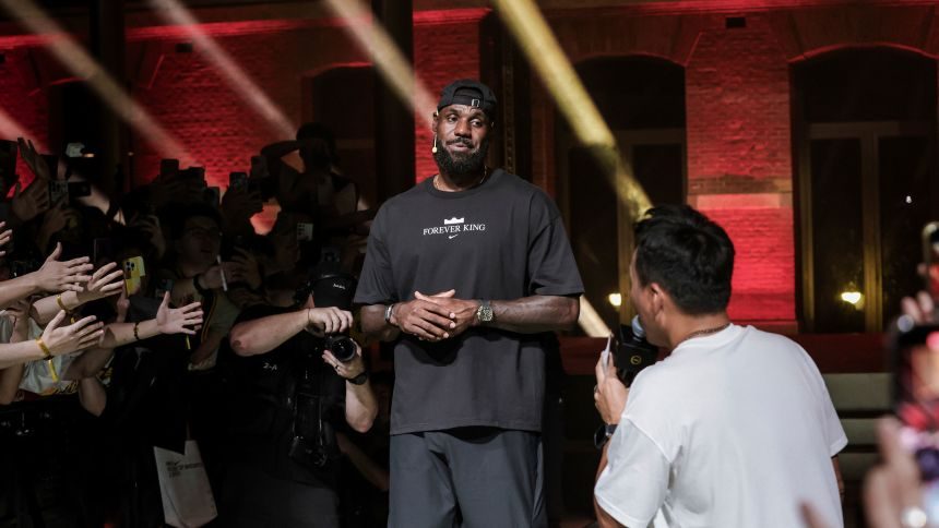 LeBron James Addresses Chinese Fans Ahead of NBA’s Return to Asia
